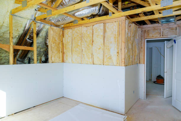 Best Specialty Insulation in Newton Falls, OH